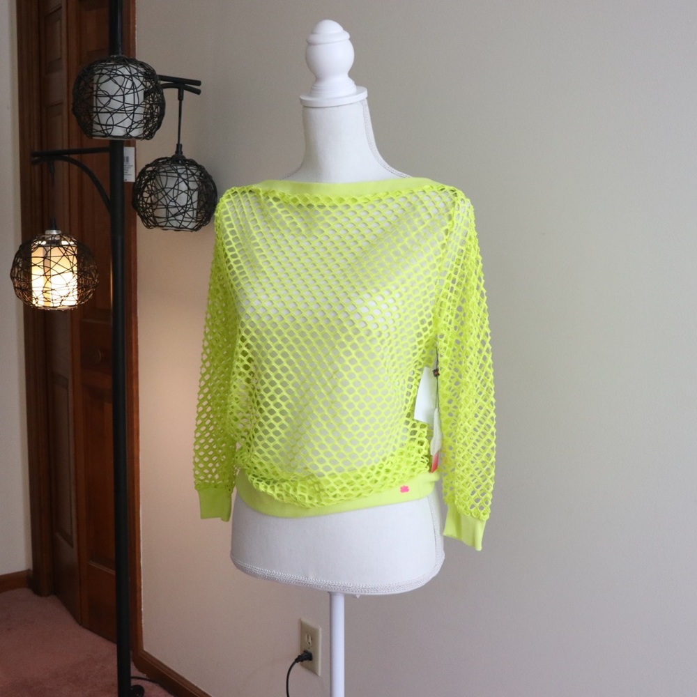 Pink Lotus bright Yellow Top